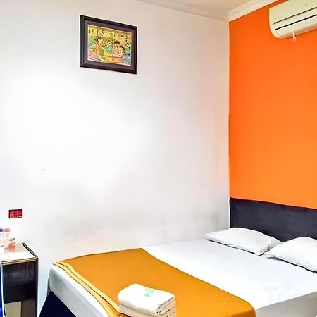 Mira Hotel Banjarmasin  Exteriér fotografie
