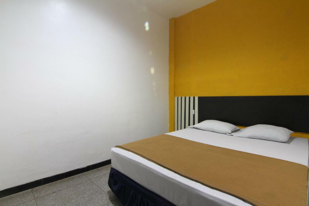 Mira Hotel Banjarmasin  Exteriér fotografie